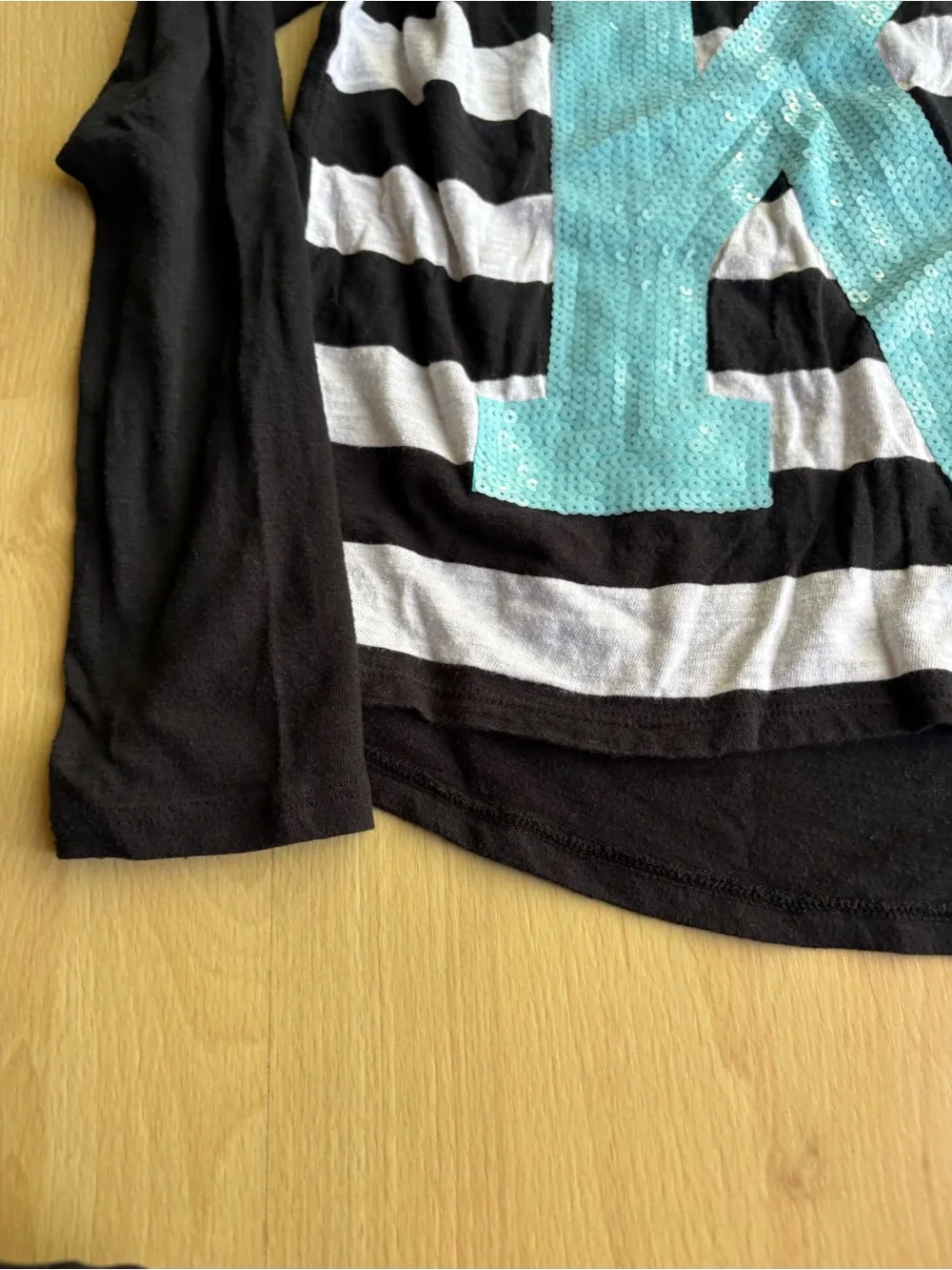 Justice girls 12/14 sequin monogram K long sleeve stripe shirt